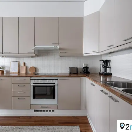 Homelike 1br With Sauna, Balcony & Free Parking