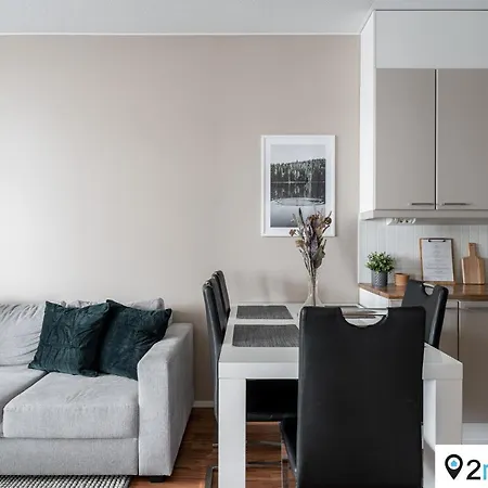 Apartman Homelike 1br With Sauna, Balcony & Free Parking