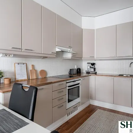 Homelike 1br With Free Parking, Sauna & Balcony