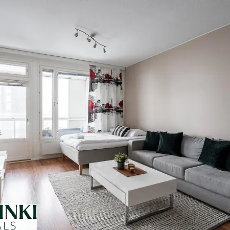 Appartamento Homelike 1br With Free Parking, Sauna & Balcony